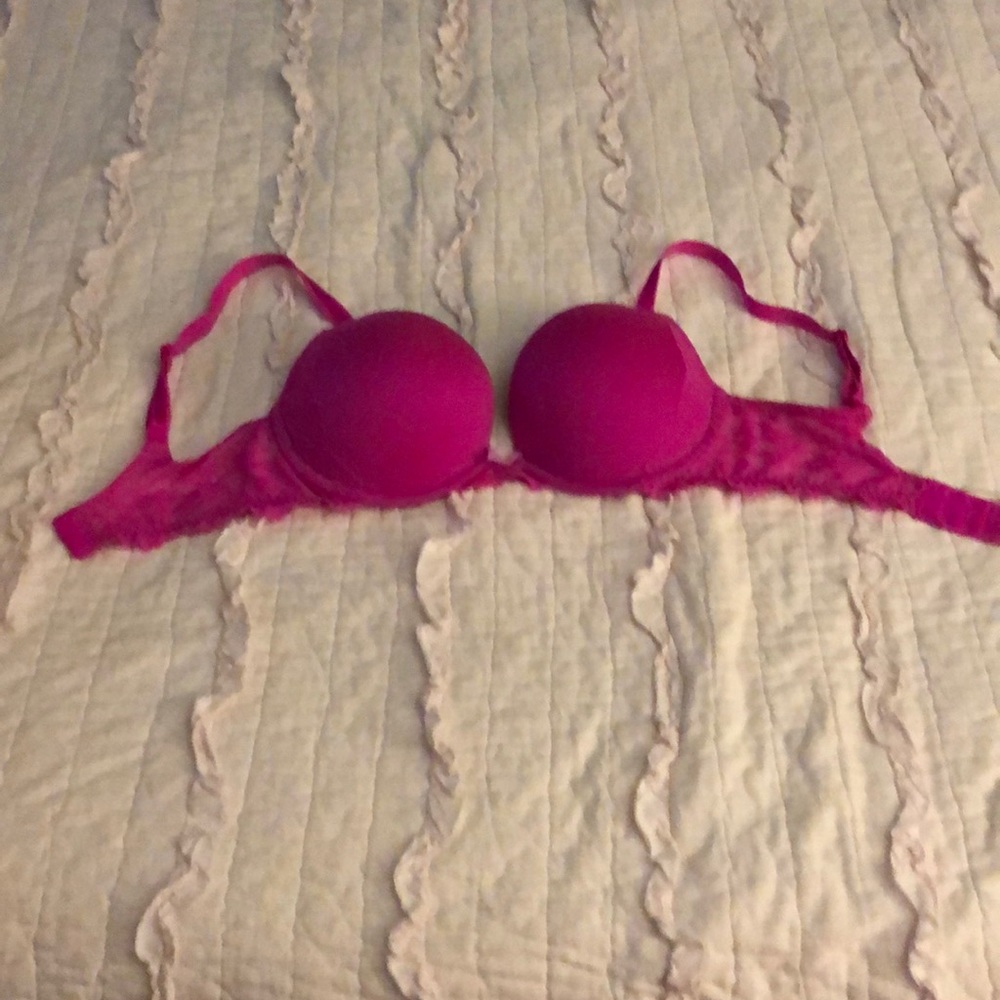 Victoria Secret Bra - Picture 8 of 8
